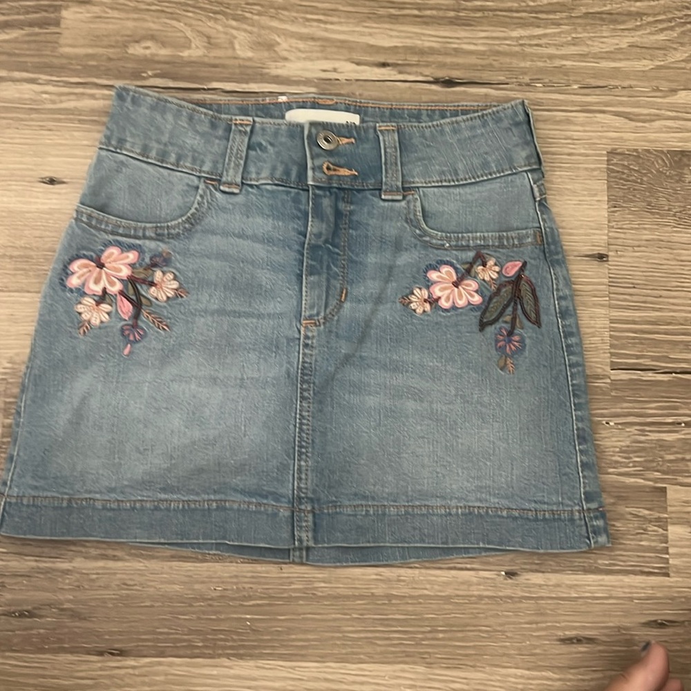 Jean skort
